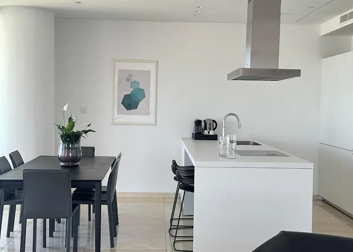 Skyhigh Park View Living Lägenhet *