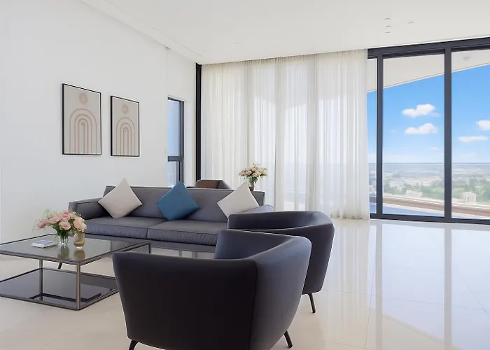 Lägenhet Skyhigh Park View Living Nicosia