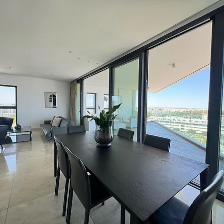 Skyhigh Park View Living Apartament