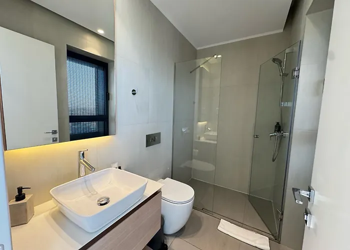 Skyhigh Park View Living * Nikósie